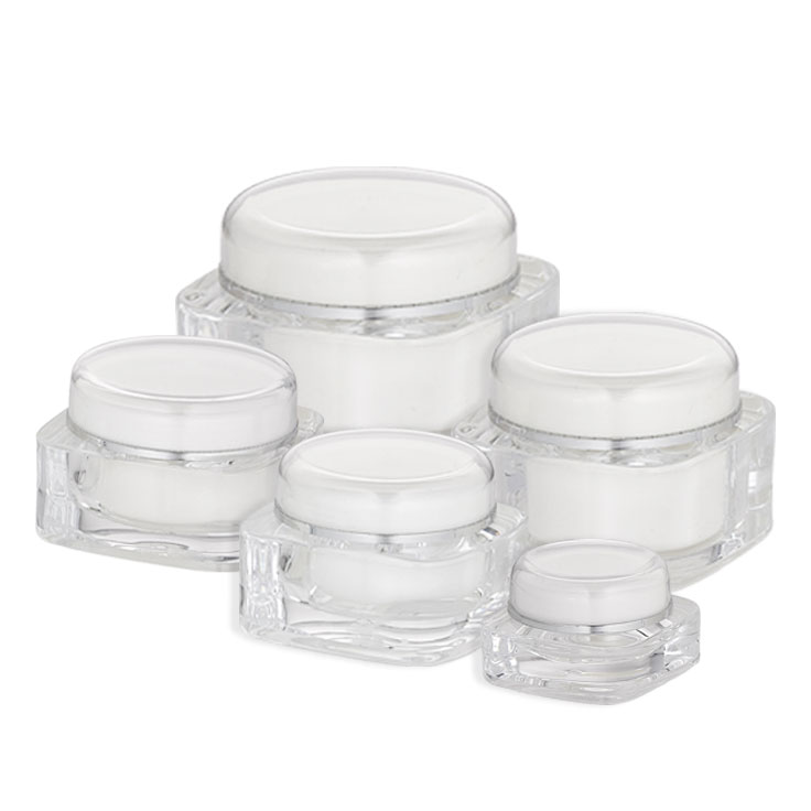 J04 | Elegant square jar